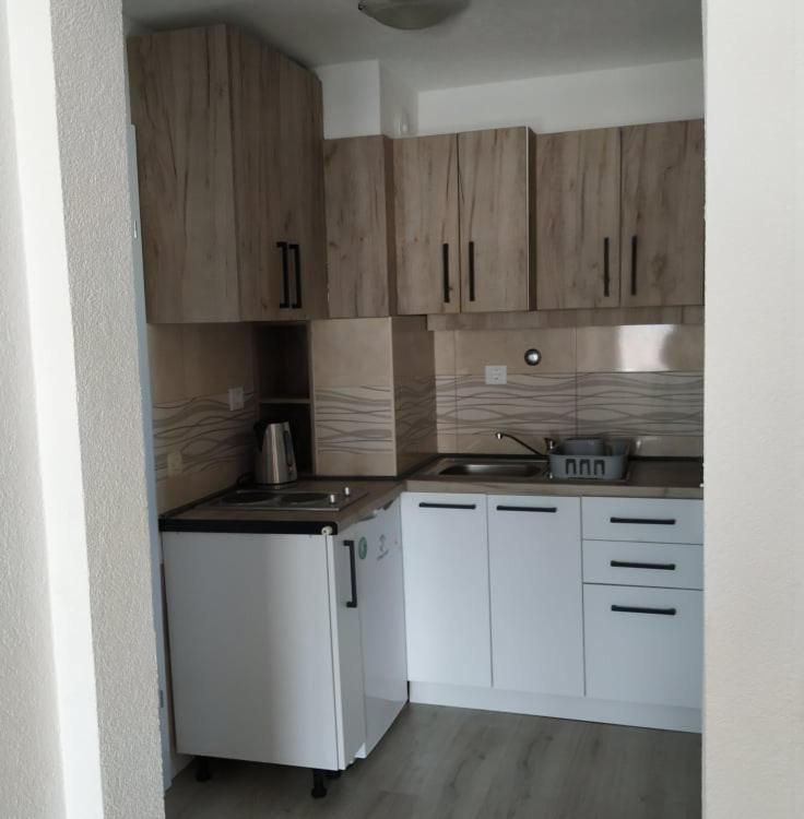 Apartments Mostrovi Ohrid Bagian luar foto