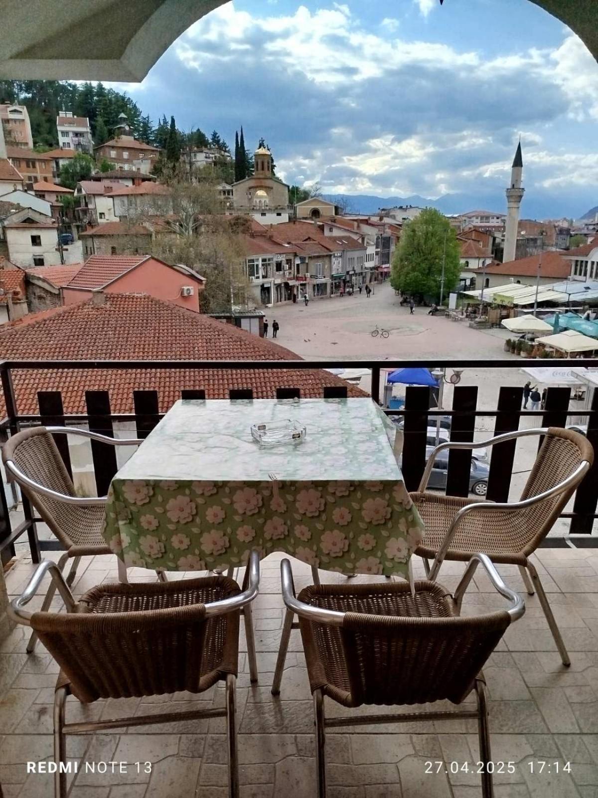 Apartments Mostrovi Ohrid Bagian luar foto